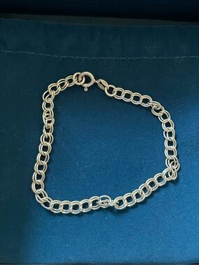 Sterling Silver 925 8” double link vintage charm bracelet